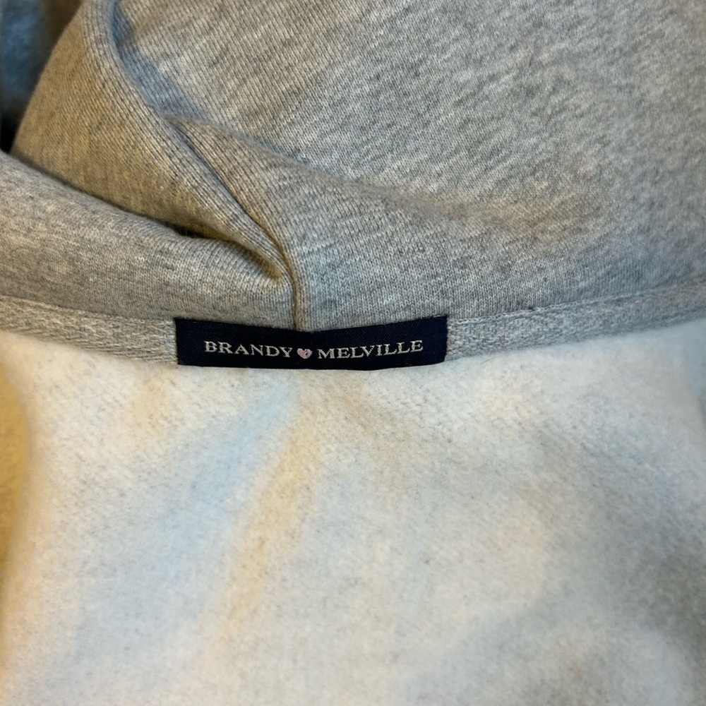 Brandy OS zip up never worn, never put through the wash, just no tags OVERSIZED!